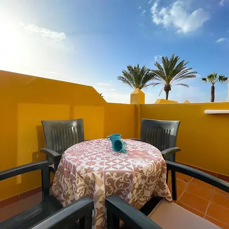 Oasi Tropical Wifi Free By Rentalfue Apartment
