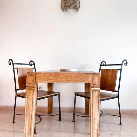 Oasi Tropical Wifi Free By Rentalfue Apartment