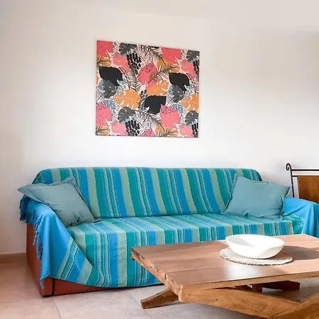 Oasi Tropical Wifi Free By Rentalfue Apartment *