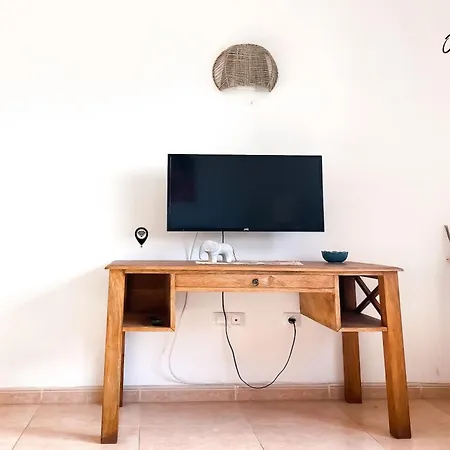 Apartment Oasi Tropical Wifi Free By Rentalfue *